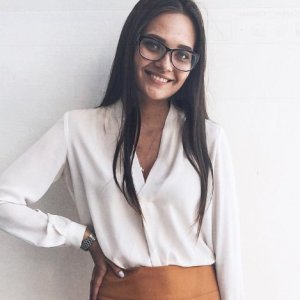  Анна