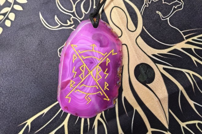 Амулет для расширения женской энергии Цветок лотоса