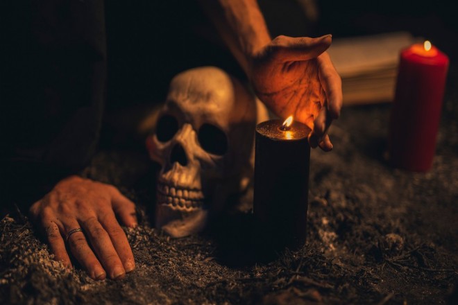 Защита через бесовскую силу