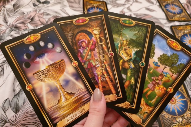 Расклад для одиноких сердец СУЖЕНЫЙ