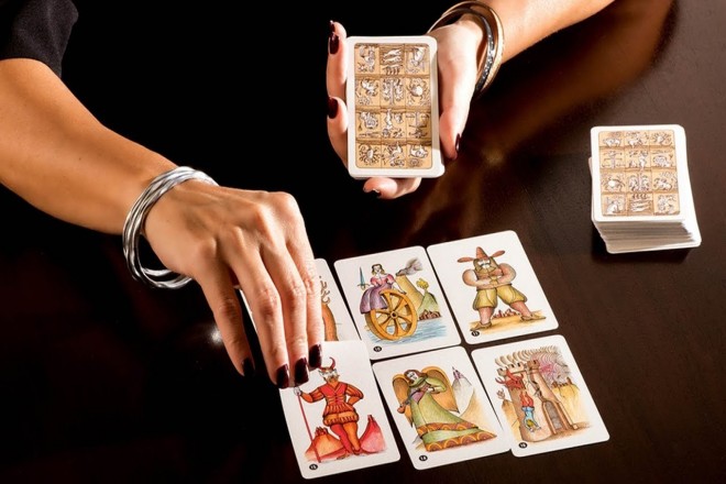 Расклад на Таро 1 вопрос любая сфера